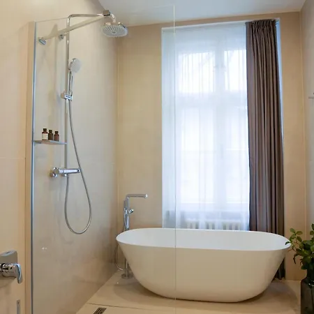 Laurinska 1 Apartman Pozsony