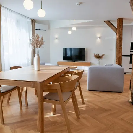 Laurinska 1 Apartman Pozsony