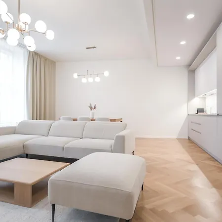 Apartman Laurinska 1 Pozsony