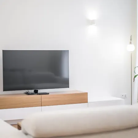 Laurinska 1 Apartman Pozsony