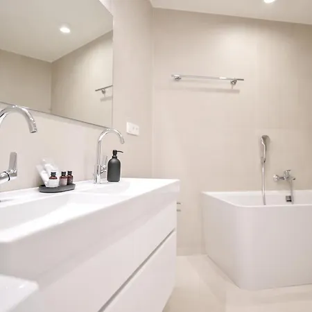 Laurinska 1 Apartman Pozsony