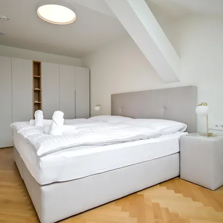 Apartman Laurinska 1