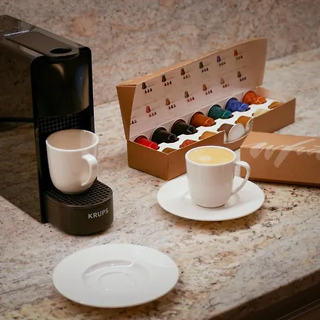 Laurinska 1 * Pozsony