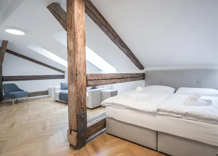 Laurinska 1 Apartment *