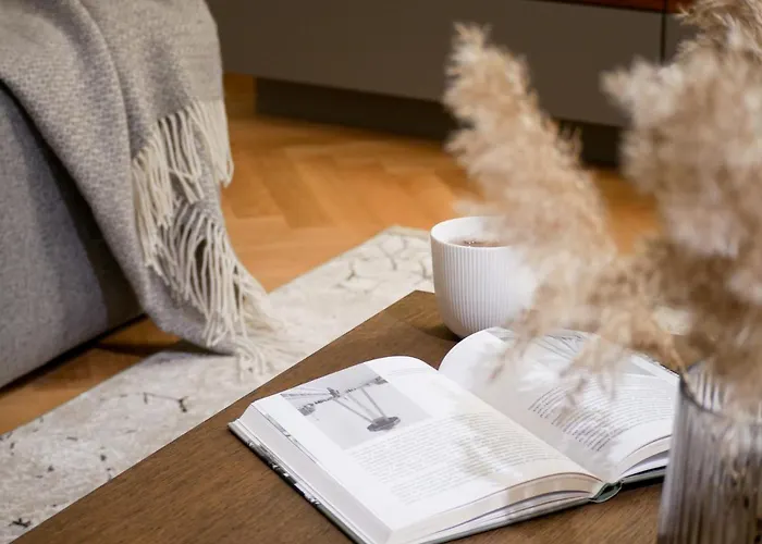 Laurinska 1 Apartment *