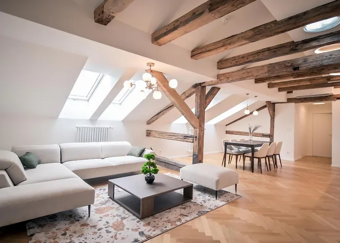 Laurinska 1 Apartment *